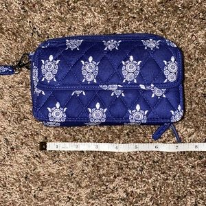 Vera Bradley RIFD Clutch Sea Turtle